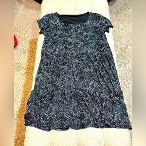 Women’s Jane and Delancey Black & White Short Sleeve Mini Dress - Size Medium